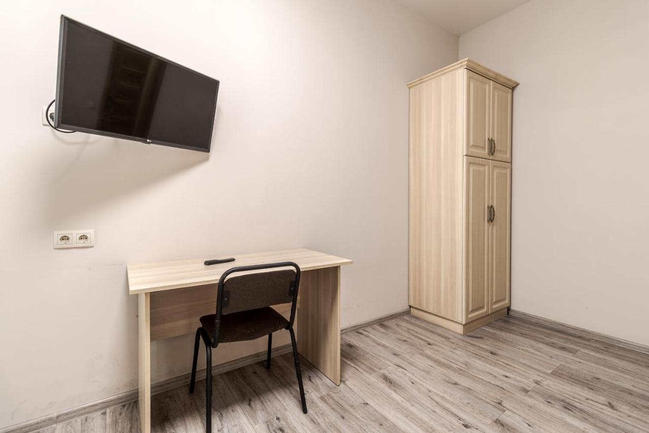 Creamy Apartment Lviv Eksteriør billede