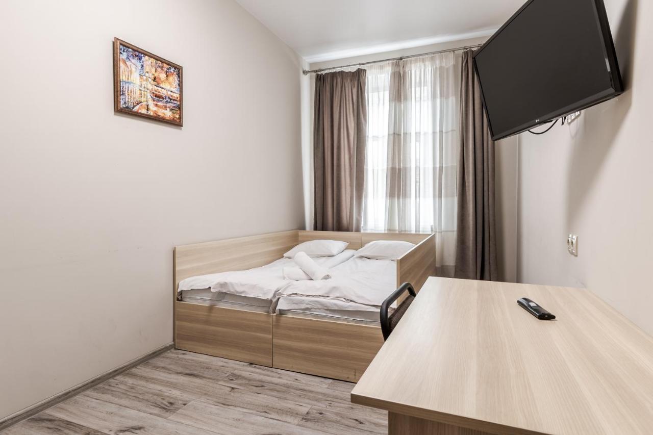 Creamy Apartment Lviv Eksteriør billede